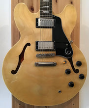 Load image into Gallery viewer, EPIPHONE ES-335 PRO NATURAL 335 es335 semi acoustic Gibson 
