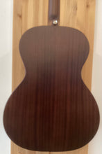 Load image into Gallery viewer, Gretsch Jim Dandy Deltoluxe Concert Electro Acoustic S/H