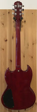 Load image into Gallery viewer, EPIPHONE G-400 CHERRY w Gig Bag MIK 2004 S/H (c)