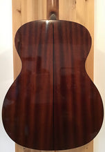 Load image into Gallery viewer, Sigma 000M-18 Acoustic w Gig Bag S/H (c)