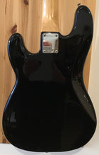Load image into Gallery viewer, Squier Standard P Bass w Hard Case MIC ‘97 S/H (c)