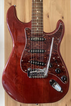 Load image into Gallery viewer, G&L TRIBUTE SERIES S-500 IRISH ALE - PRE OWNED (c)