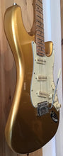 Load image into Gallery viewer, JET GUITARS JS-300 - FIREMIST GOLD