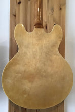 Load image into Gallery viewer, Epiphone Casino NA w Kinsman Hard Case S/H (c)