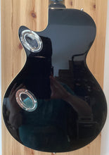 Load image into Gallery viewer, Duesenberg Senior Black w Hard Case S/H (c)