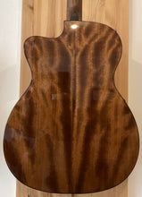 Load image into Gallery viewer, Cort Luce L60CE Natural Solid Top Electro Acoustic