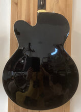 Load image into Gallery viewer, GRETSCH ELECTROMATIC G5125 BLACK - PRE OWNED (C)
