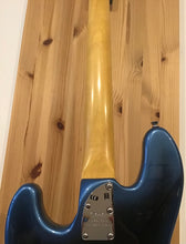 Load image into Gallery viewer, Fender Professional II Jazz Bass USA 2021 w Hard Case (c)