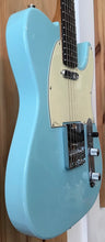 Load image into Gallery viewer, JET GUITARS JT-300 - DAPHNE BLUE S/H (c)
