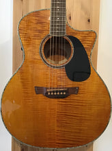 Load image into Gallery viewer, Crafter GAE-750 TM/AM Solid Top Electro S/H