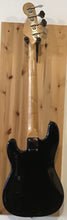 Load image into Gallery viewer, Squier Standard P Bass w Hard Case MIC ‘97 S/H (c)