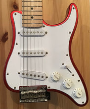 Load image into Gallery viewer, TRAVELER GUITARS TRAVELCASTER CANDY APPLE RED - PRE OWNED