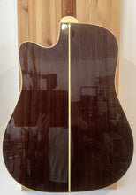 Load image into Gallery viewer, Takamine P5DC Electro w Hard Case MIJ 2020 S/H (c)