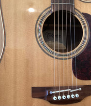 Load image into Gallery viewer, Takamine P5DC Electro w Hard Case MIJ 2020 S/H (c)