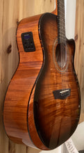 Load image into Gallery viewer, Washburn WCG12FCE The Comfort Electro Acoustic