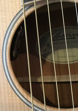 Load image into Gallery viewer, Larrivee P-02 Parlour w Hard Case LR Baggs VTC S/H (c)