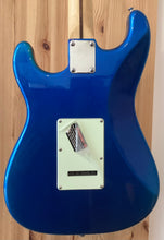 Load image into Gallery viewer, Vintage V6JV John Verity w Gig Bag S/H (c)