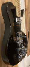 Load image into Gallery viewer, SQUIER VINTAGE MODIFIED CABRONITA TELE BLACK - PRE OWNED(c)