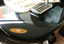 Load image into Gallery viewer, ERNIE BALL MUSIC MAN SILHOUETTE BLACK 1987 - PRE OWNED