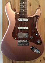 Load image into Gallery viewer, MAGNETO US4300 SONNET DELUXE APPLE GOLD ELECTRIC GUITAR