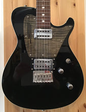 Load image into Gallery viewer, MAGNETO UW4300 WAVE DELUXE BLACK ELECTRIC GUITAR