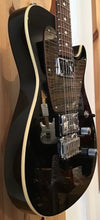 Load image into Gallery viewer, MAGNETO UW4300 WAVE DELUXE BLACK ELECTRIC GUITAR
