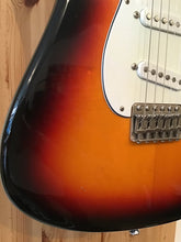 Load image into Gallery viewer, MAYBACH STRADOVARI S61 3 TONE SUNBURST AGED Strat Stratocaster fender usa custom shop boutique guitar guitars electric uk