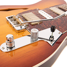 Load image into Gallery viewer, Fret-King Country Squire Semitone De Luxe ~ Honeyburst
