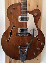 Load image into Gallery viewer, GRETSCH 6119 CHET ATKINS TENNESSEAN WALNUT 1963 - PRE OWNED EX DAN HAWKINS