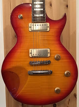 Load image into Gallery viewer, FRET KING BLACK LABEL ECLAT CUSTOM GIBSON EPIPHONE LES PAUL DELUXE ELECTRIC GUITAR CHERRY CHERRYBURST