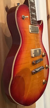 Load image into Gallery viewer, FRET KING BLACK LABEL ECLAT CUSTOM GIBSON EPIPHONE LES PAUL DELUXE ELECTRIC GUITAR CHERRY CHERRYBURST
