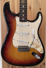 Load image into Gallery viewer, TOKAI SILVER STAR TSS-38 SUNBURST - PRE OWNED