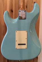 Load image into Gallery viewer, JET GUITARS JS-300 DAPHNE BLUE JS300 JS 300 FENDER STRAT STRATOCASTER SQUIER