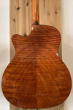 Load image into Gallery viewer, Washburn WCG12FCE The Comfort Electro Acoustic
