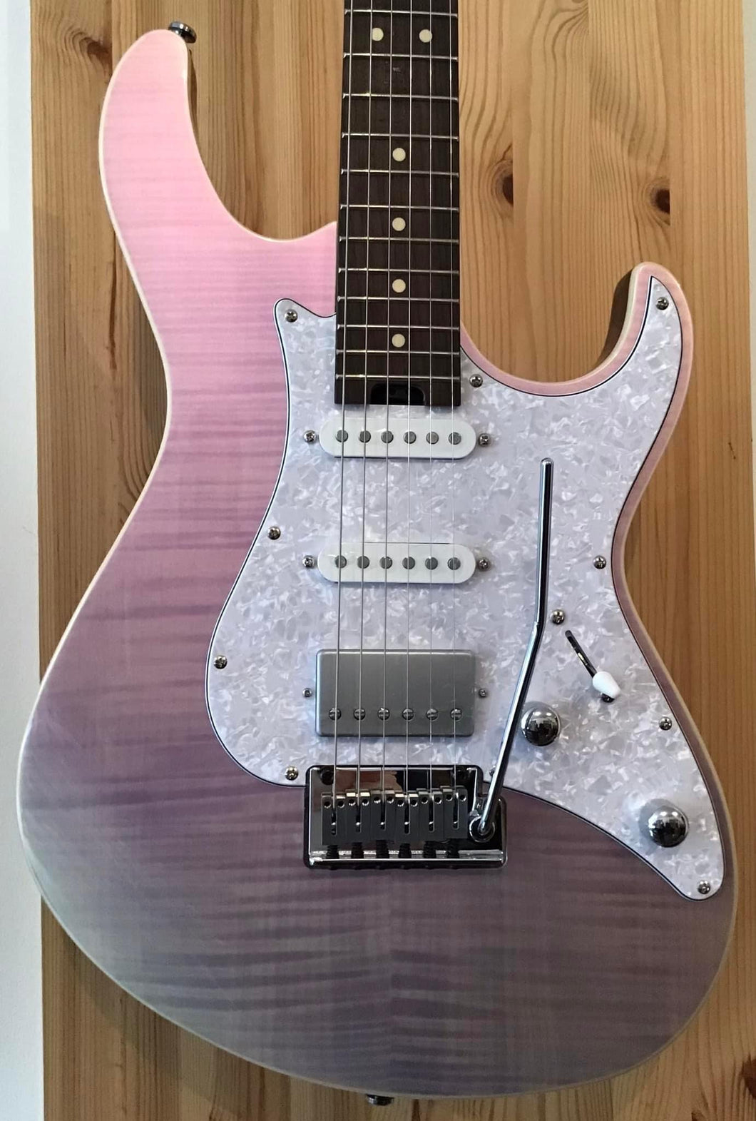 Cort G280 Select Trans Chameleon Purple