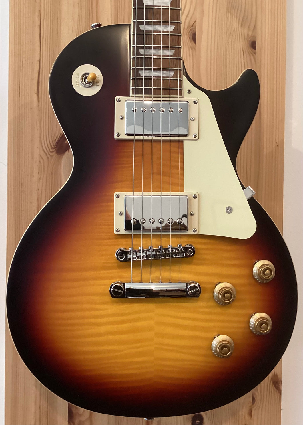 Epiphone 1959 Les Paul Standard w Hard Case S/H