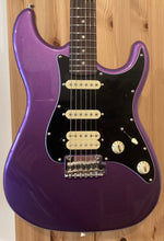 Load image into Gallery viewer, Jet Guitars JS-400 Plum
