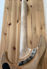 Load image into Gallery viewer, Washburn N4 Authentic NUNO Bettencort w Hard Case/Certificate

