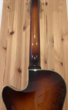 Load image into Gallery viewer, DUESENBERG STARPLAYER TV FULLY HOLLOW - VINTAGE SUNBURST PRE OWNED (c)
