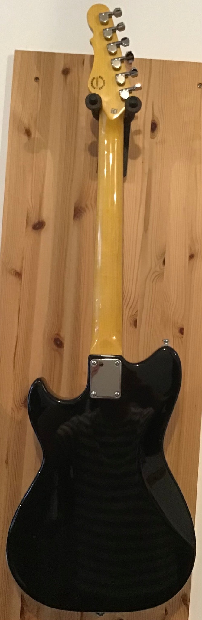 G&L Tribute Series Fallout S/H (c) – Listers Guitars