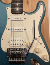 Load image into Gallery viewer, Fender Signature Series Standard Richie Sambora Strat LPB MIM 1996 S/H (c)
