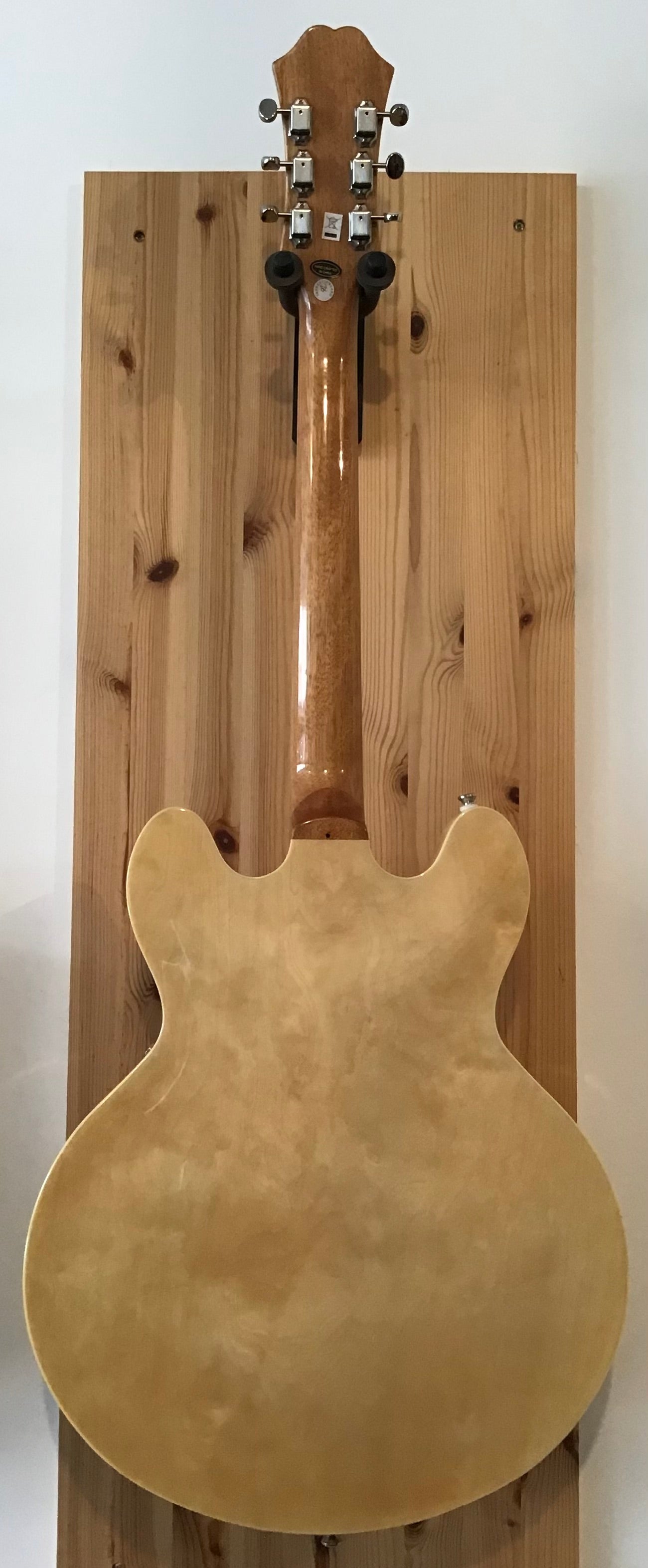 k*i様 Epiphone casino na Epiphone Casino NA w Kinsman Hard Case S/H (c) – Listers Guitars