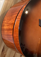 Load image into Gallery viewer, Washburn WCG10CE Comfort Bevel Grand Auditorium Electro
