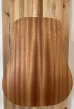 Load image into Gallery viewer, Taylor BT2 Baby Acoustic w Gig Bag S/H (c)
