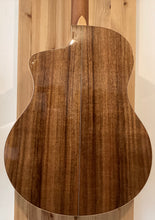 Load image into Gallery viewer, Washburn Bella Tono Allure SC56S Solid Top Electro

