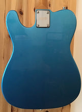 Load image into Gallery viewer, JET GUITARS JT-300 LAKE PLACID BLUE
