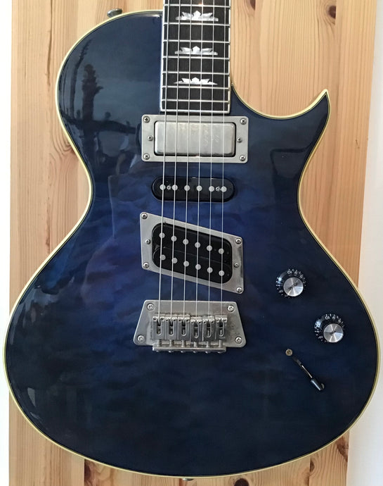 EPIPHONE NIGHTHAWK CUSTOM REISSUE BLUE QUILT  electric guitar Gibson 