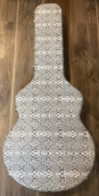 Load image into Gallery viewer, GRETSCH ELECTROMATIC G5125 BLACK - PRE OWNED (C)
