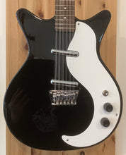 Load image into Gallery viewer, Danelectro DC59 12 String B Stock Black
