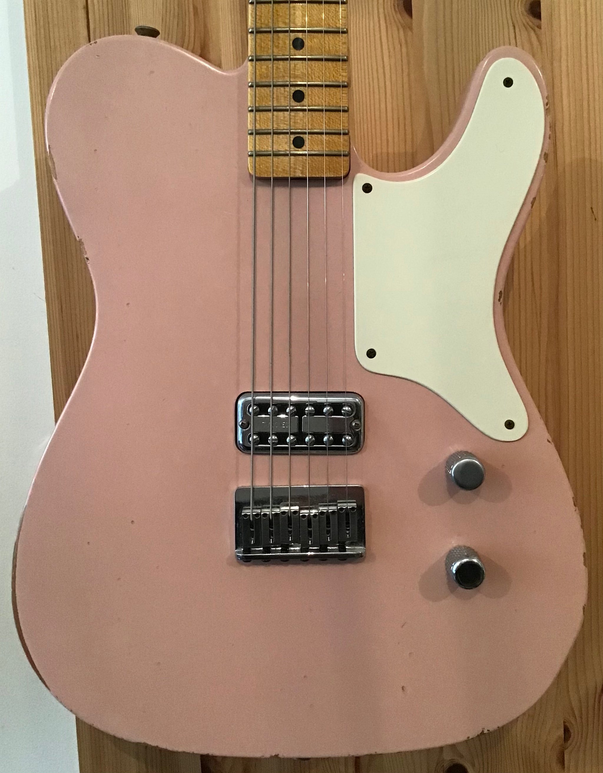 FENDER CUSTOM SHOP LA CABRONITA ESPECIAL RELIC SHELL PINK - PRE